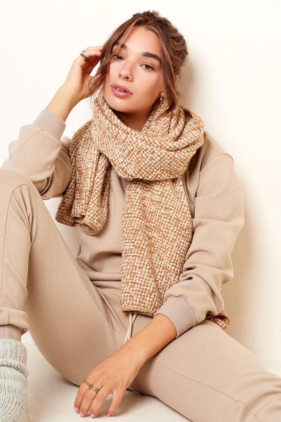 Scarf with relief fabric pink/grey Polyester Picture3